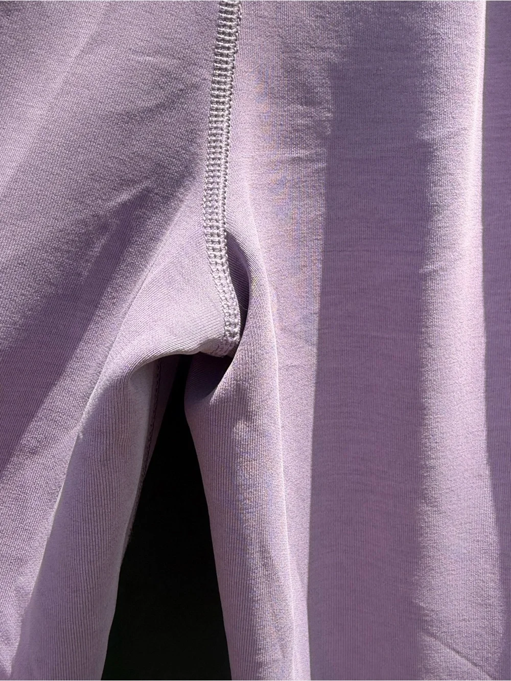 Lululemon Softstreme High-Rise Wide-Leg Pants – Women’s sz 6 Lavender